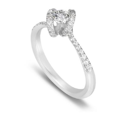 טבעת אירוסין קריסטין